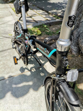 Bicicleta plegable usada Dahon VYBE D7, eléctrica